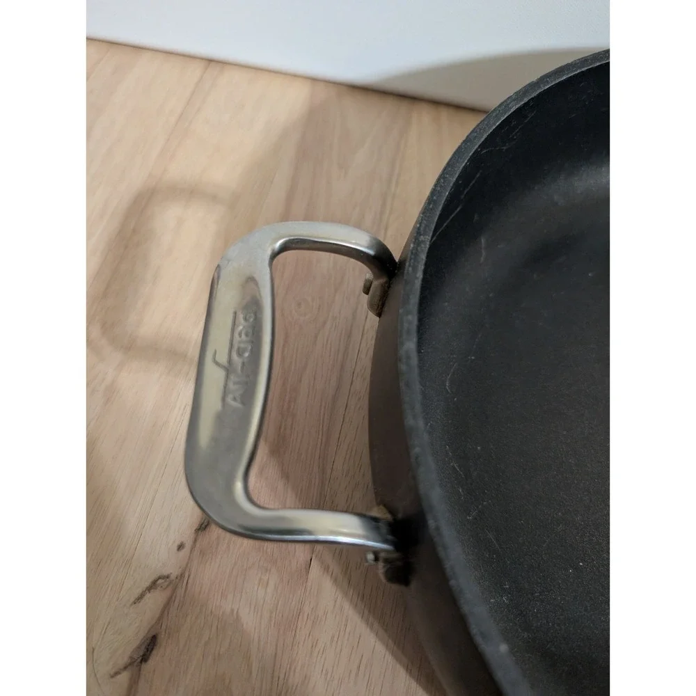 ALL-CLAD Nonstick HA1 Hard Anodized 4 Qt Sauté Pan Cookware E7853364 Gray